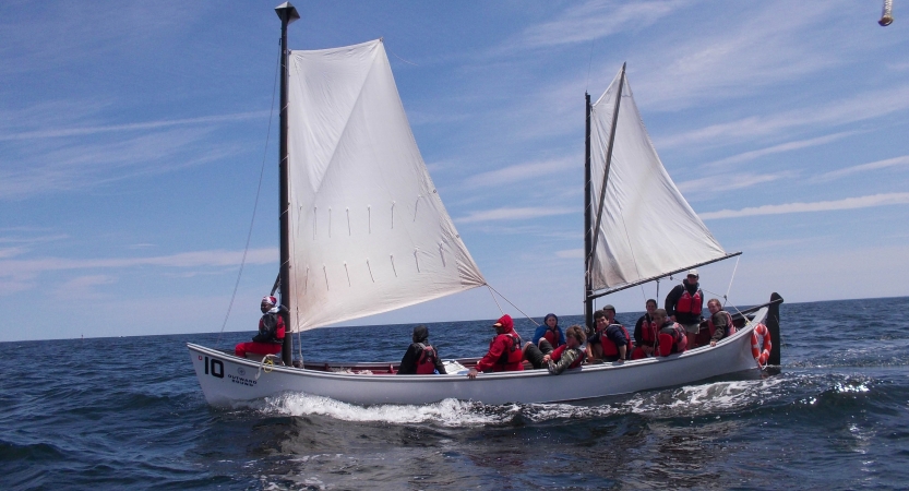 sailing camp in maine